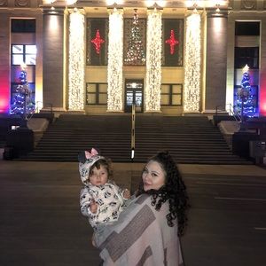 Meet your Posher, Eileen